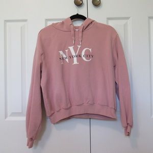 NYC cropped pink hoodie
